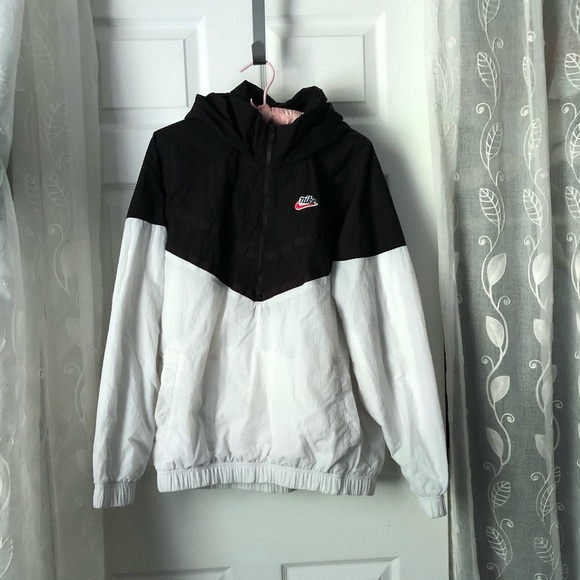 Nike Other - Nike Heritage Windrunner 1/2 Zip activewear men size S hoodie jacket pockets